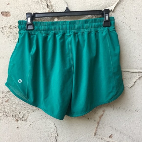 RARE Lululemon Hotty Hot Short II TALL Teal Green I Size 6 - Picture 6 of 9